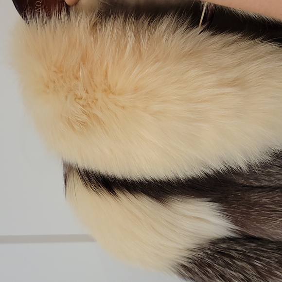 Authentic Vintage Fox Fur Jacker Coat Medium Dual Color Brown White - Picture 14 of 16
